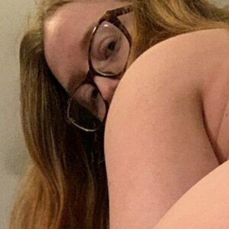 mysweetsite nudes model images