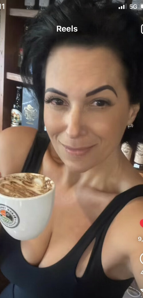 hairy teen pussy onlyfans naked photo