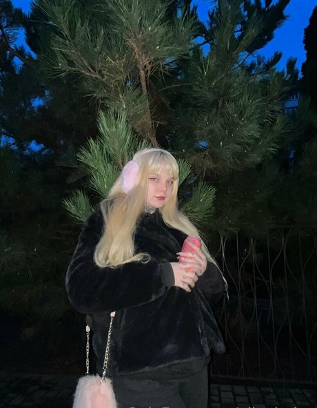 aliyahalya nudes star pictures