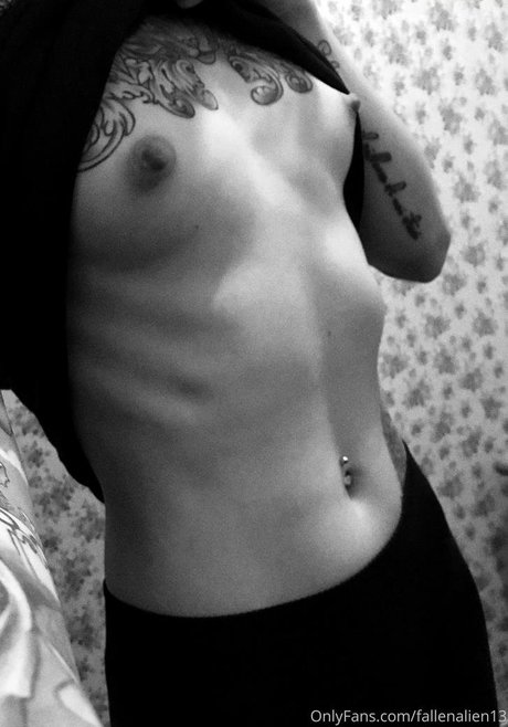 famous nude onlyfans free nude picture