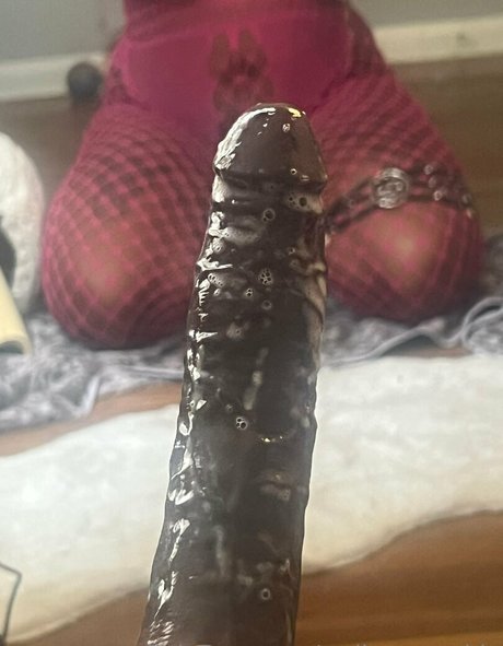 walkngenocide pretty actress photos