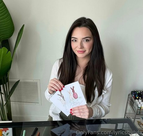 lyricsbylyla high quality model pics