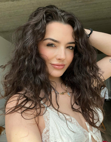 lyricsbylyla model beautiful picture