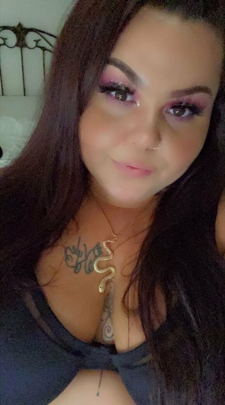 nobellastar hot model image