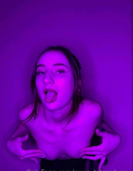 swee tstrawberry star erotic archive