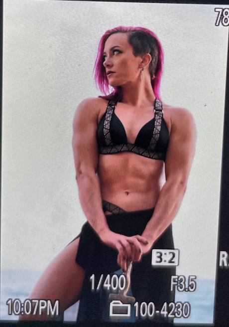 Claire Max model pornographic galleries