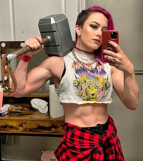 Claire Max erotic actress images