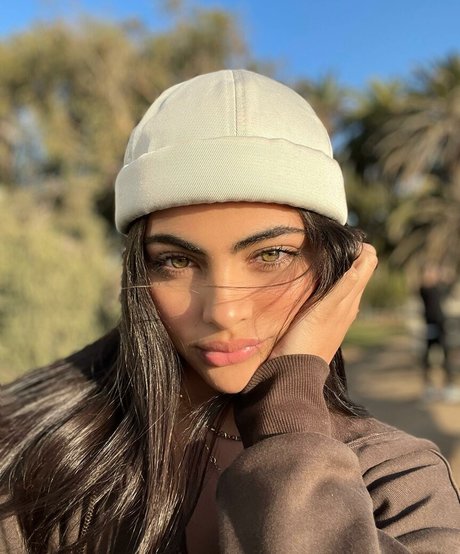 Sara Orrego star nude pictures