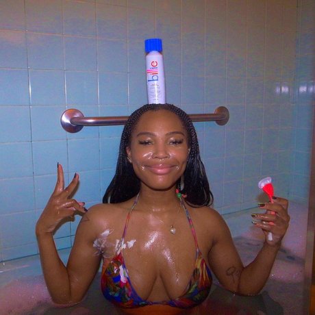 Quenlin Blackwell star best photo