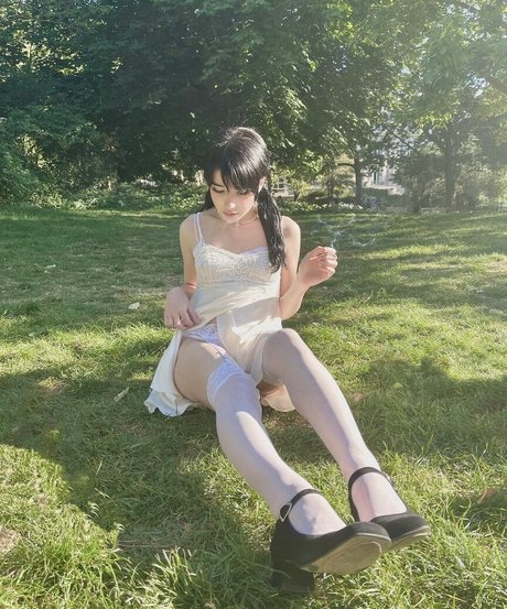 Arielle Maxine model porn galleries