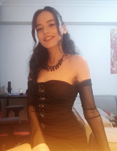 Arlequin ASMR exclusive star images