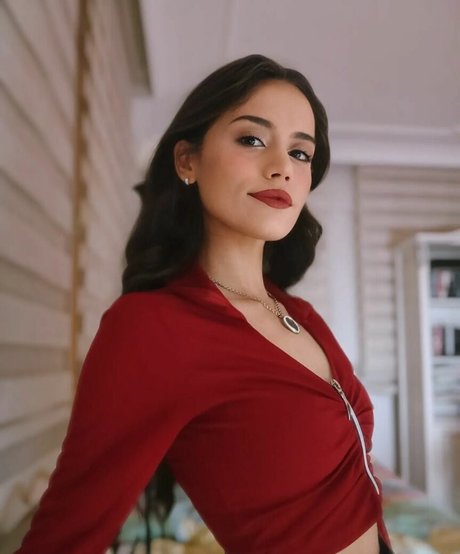 Arlequin ASMR model porn images