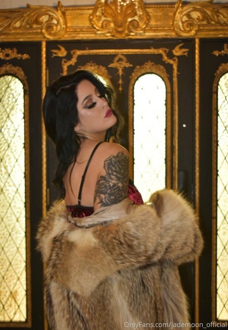 jademoon official nudes actress image