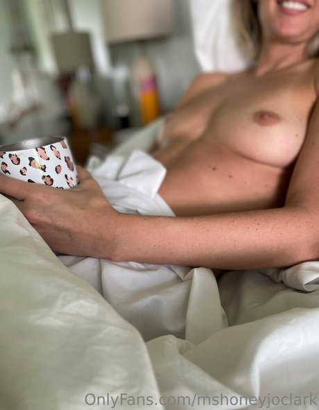 blonde masturbating onlyfans art naked img