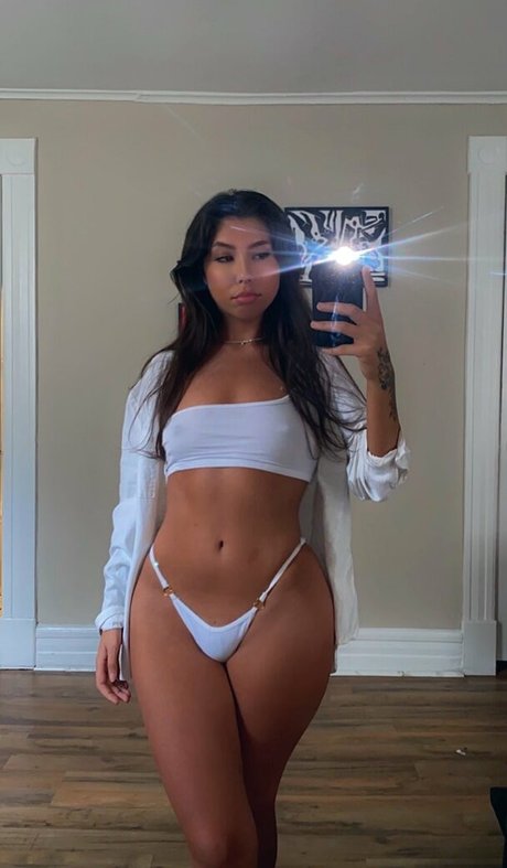 Tainobabe adult actress image