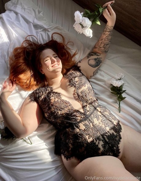 ivydelacourte star high quality images