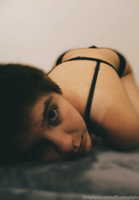 mother onlyfans naked photo