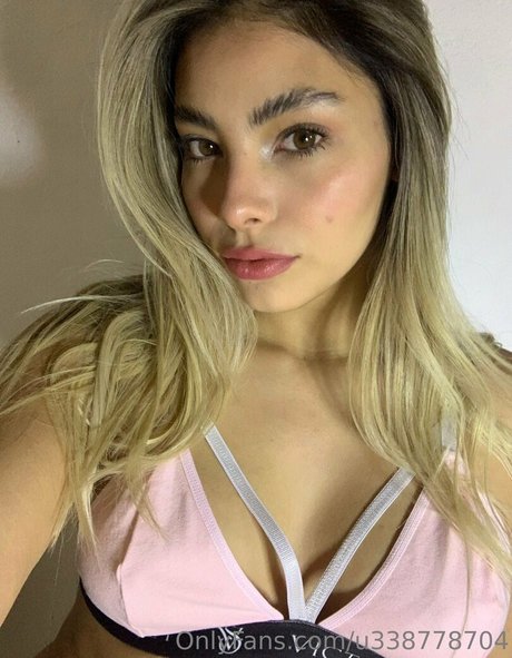 kendallbelmont star erotic galleries