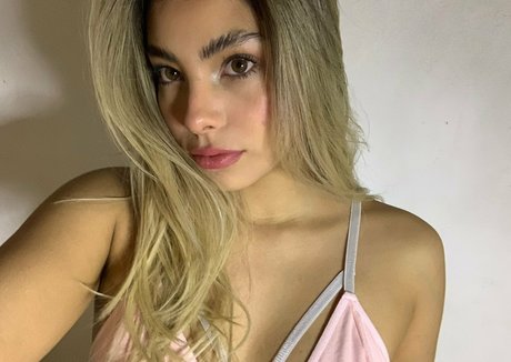 kendallbelmont nude pornstar galleries