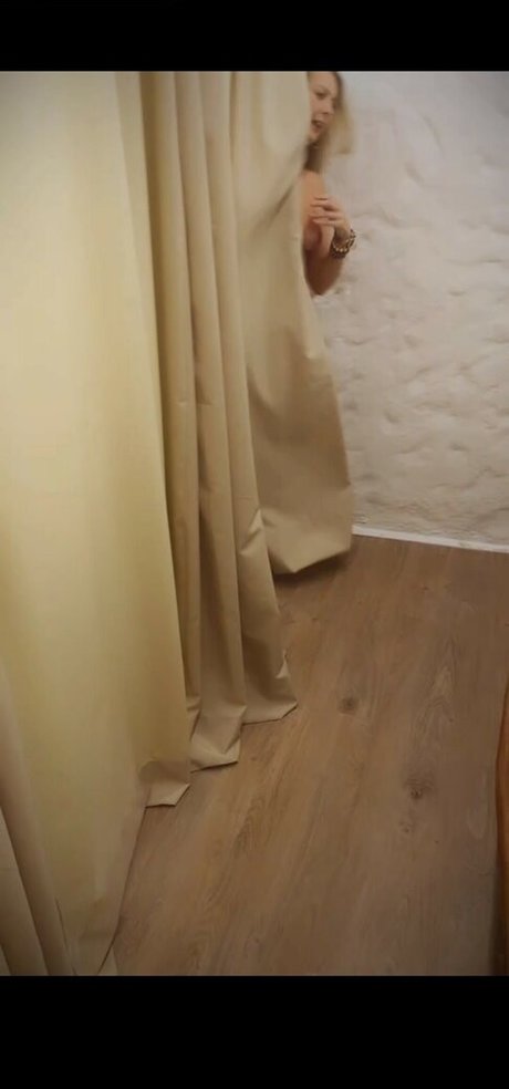 Sill Esteves nice pornstar gallery