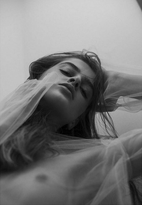 Ichelle Streekstra sex model images