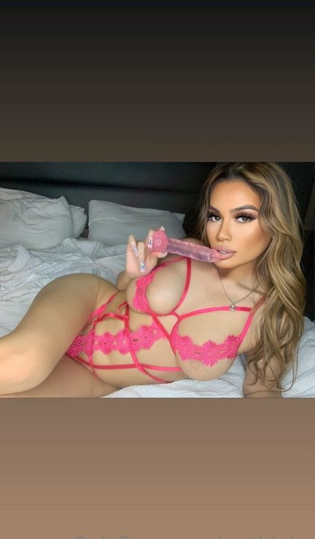 wetkinky hd actress archive