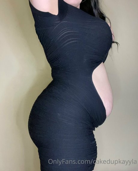 cakedupkayyla nude pornstar picture