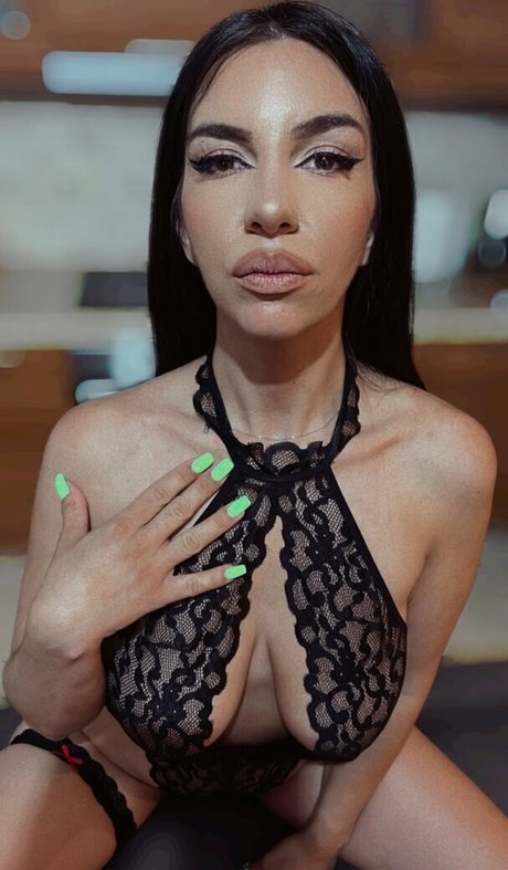 TitiTitaki pretty actress archive