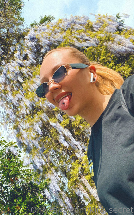 jinx roses model erotic gallery