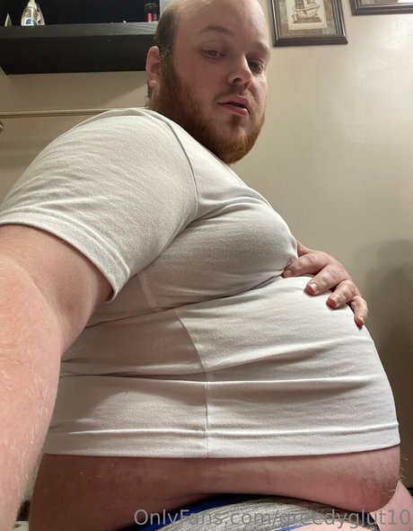 greedyglut10 model pretty archive