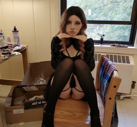 Rage baby sexy model img