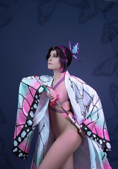 Yunakairi star nude archive