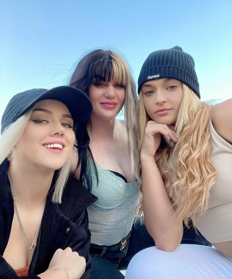 boots onlyfans beautiful xxx pictures