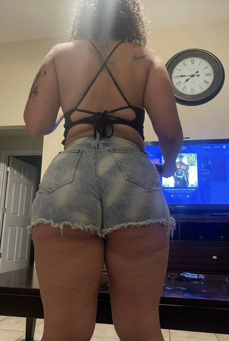 Broncocutie art pornstar image