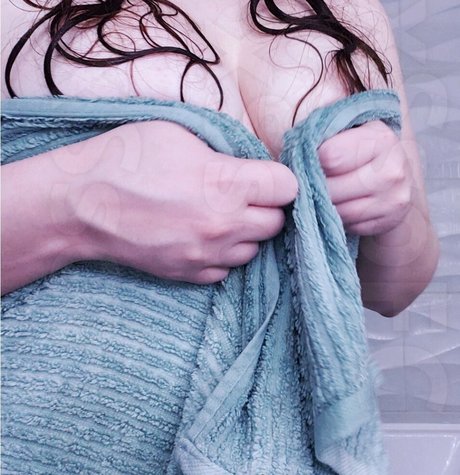 BittieTV high quality pornstar gallery