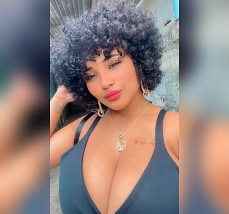 Nanah Rodrigues pornstar nudes gallery