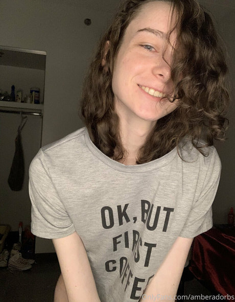 amberadorbs best model pictures