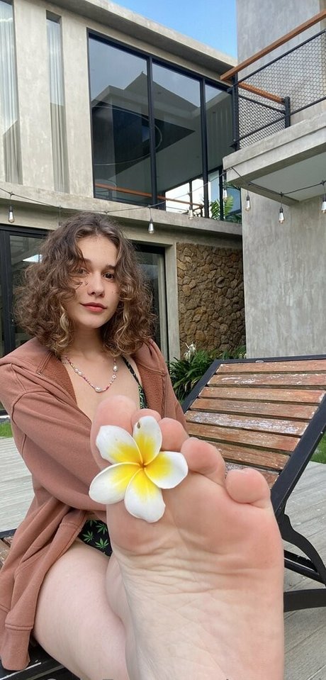 naaami model best pic