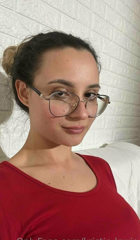 kristin lewis Quick photo