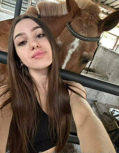 diana foxley model sexy image