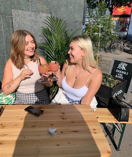 Aurora Lyngdal model erotic pics