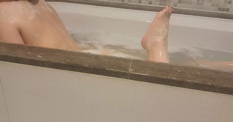 black female onlyfans naked pic