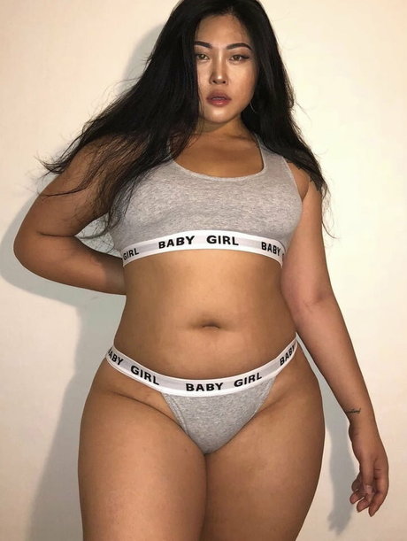 Jin Baek best model images