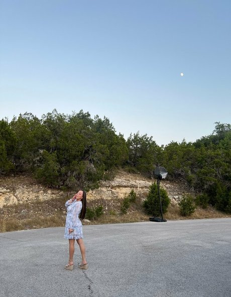 sweetiesent porn star pic