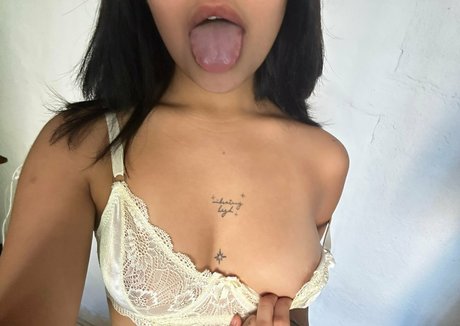 loi need porn actress img