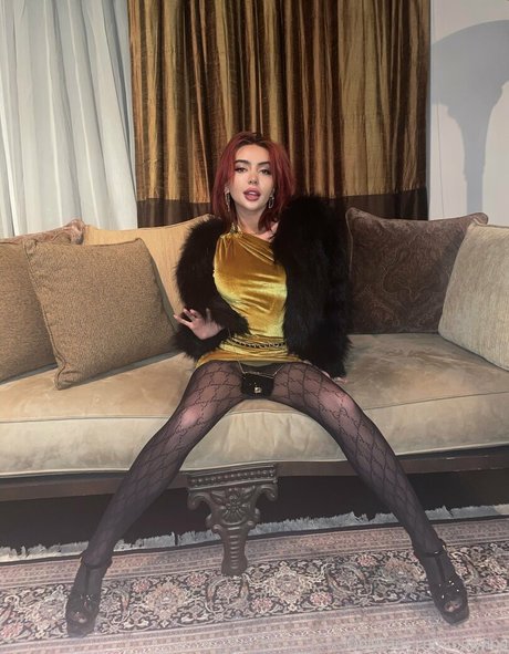 onlyfina exclusive pornstar image