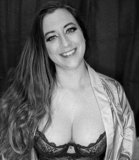 kimonokitsune best model archive