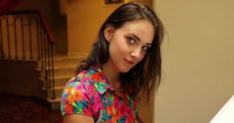 Oxana Chic model porn pic