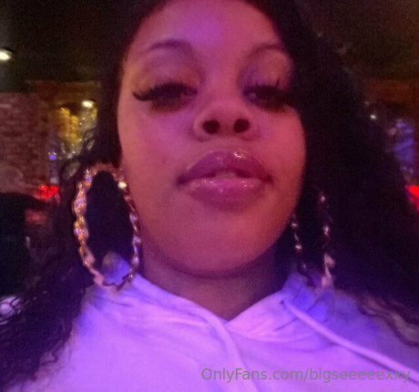 bigseeeeexxy star hot photos