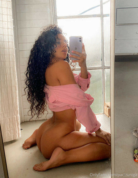 Pacizuniga nude pornstar photo